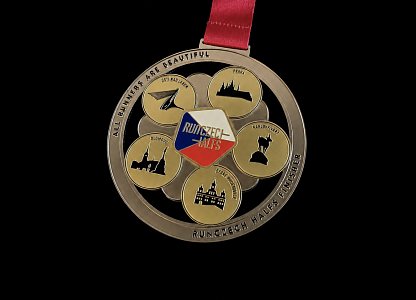 RunCzech Halfs: vyběhej si medaili na pěti půlmaratonech po Česku